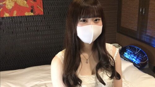 FC2PPV 2419552 黒髪無垢な王道美少女19歳。幼い彼女の初イラマ、初顔射、彼女は今日一歩大人の階段を登る。