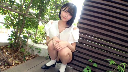 SIRO-4932 [Erokawaii naive reaction] A tight 20-year-old girl who has only had sex with a