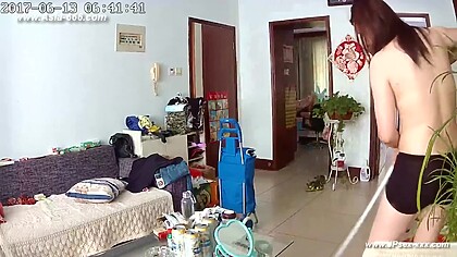 Hackers use the camera to remote monitoring of a lover’s home life.577