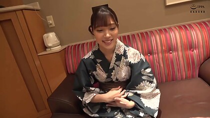 0002524_スレンダーの日本人の女性が激パコされる腰振りロデオのセクース